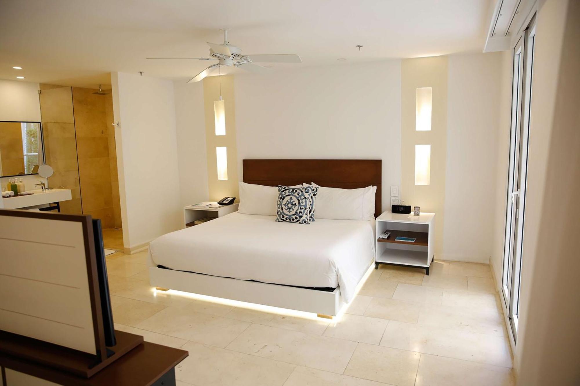 Nacar Hotel Cartagena, Curio Collection By Hilton Екстериор снимка