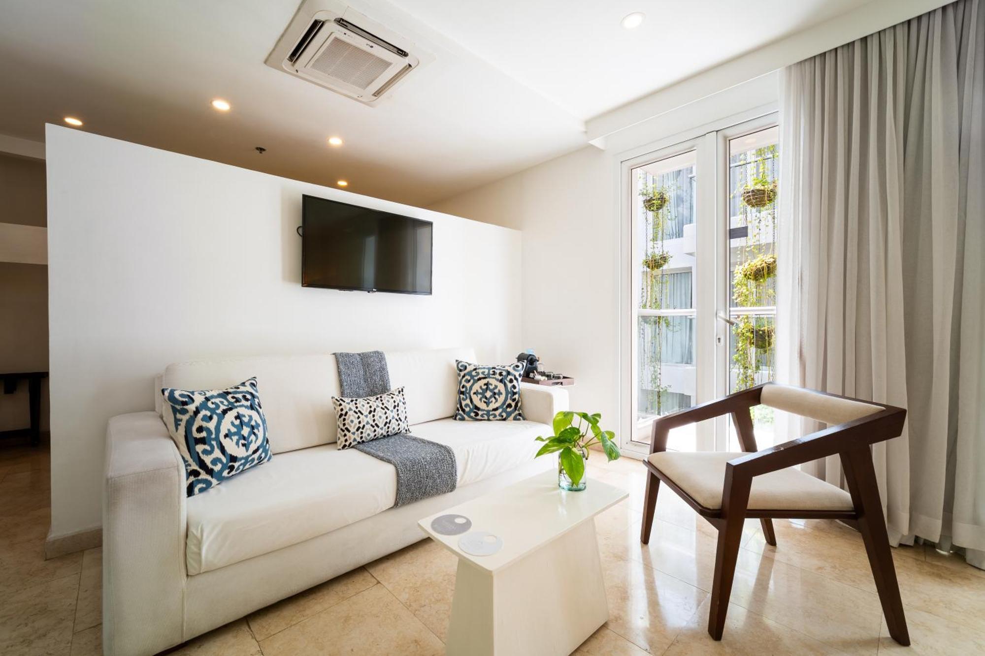 Nacar Hotel Cartagena, Curio Collection By Hilton Екстериор снимка