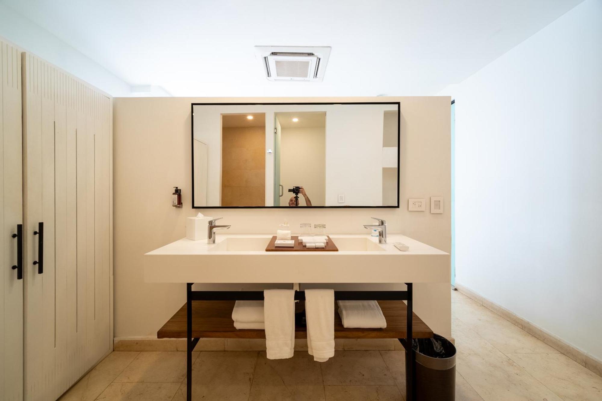 Nacar Hotel Cartagena, Curio Collection By Hilton Екстериор снимка