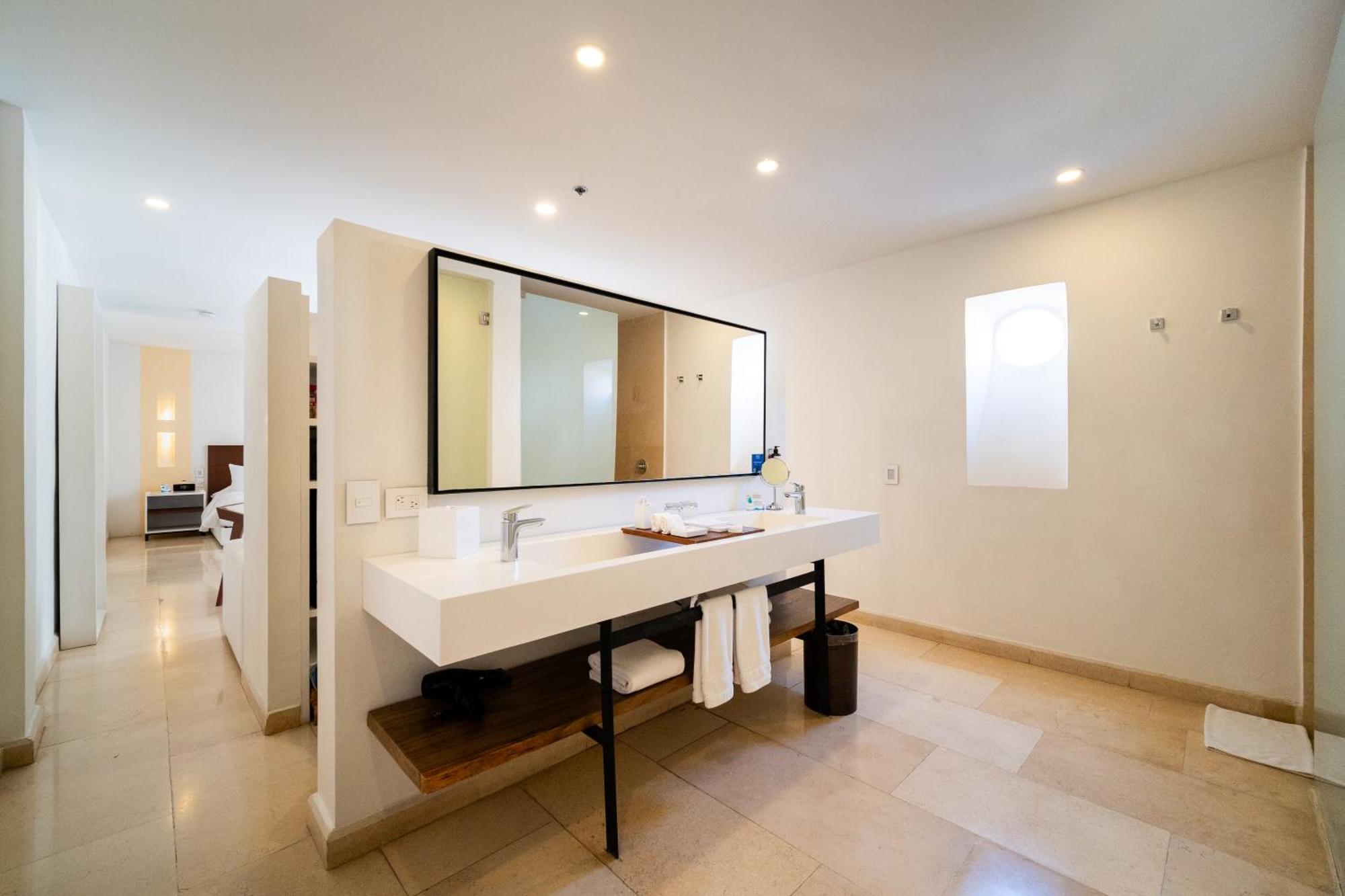 Nacar Hotel Cartagena, Curio Collection By Hilton Екстериор снимка
