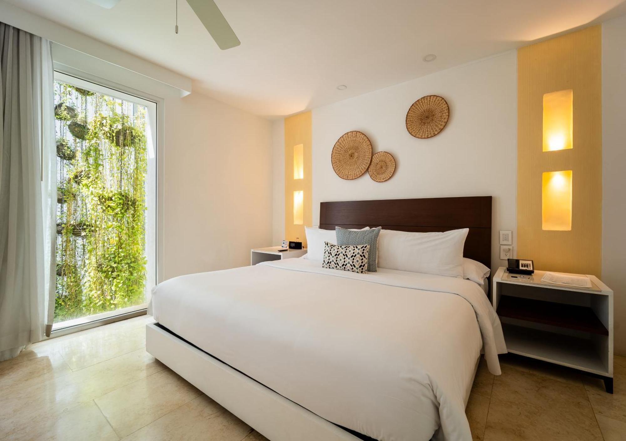 Nacar Hotel Cartagena, Curio Collection By Hilton Екстериор снимка
