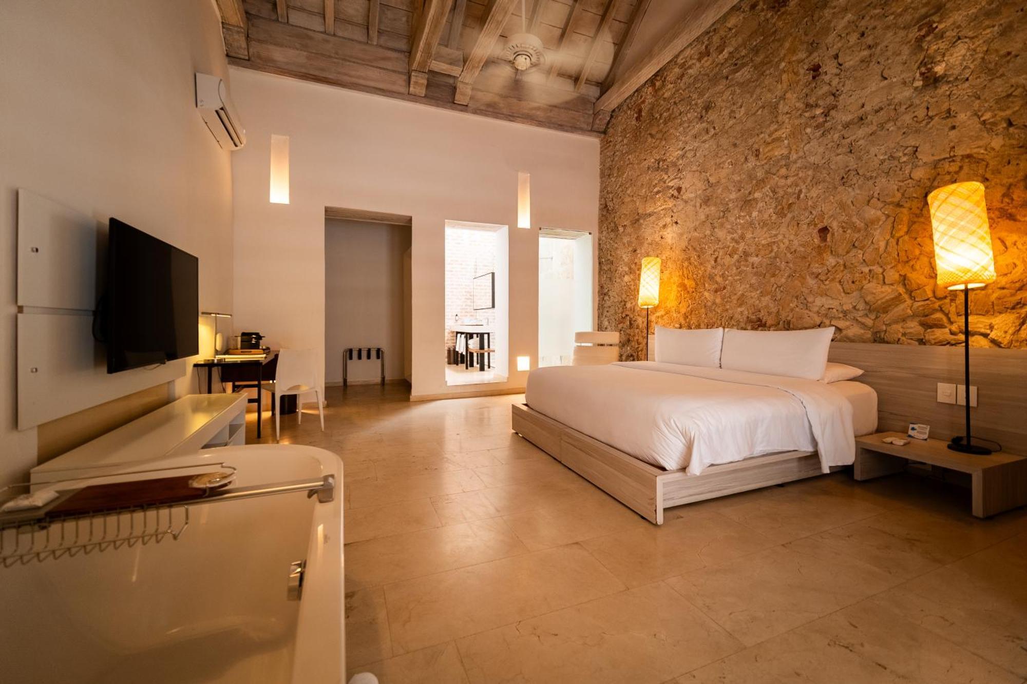Nacar Hotel Cartagena, Curio Collection By Hilton Екстериор снимка