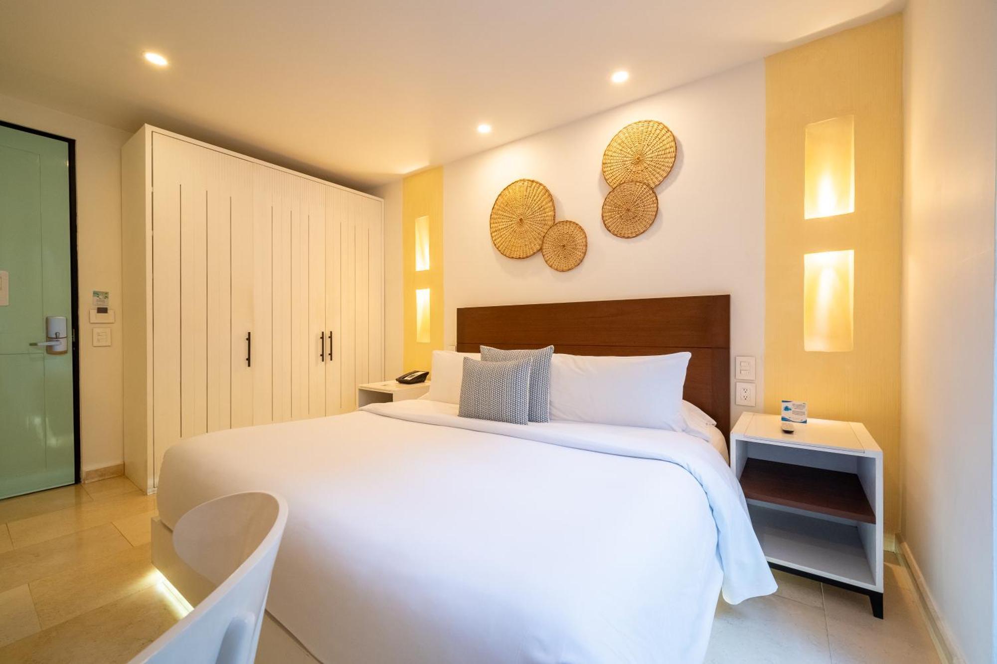 Nacar Hotel Cartagena, Curio Collection By Hilton Екстериор снимка